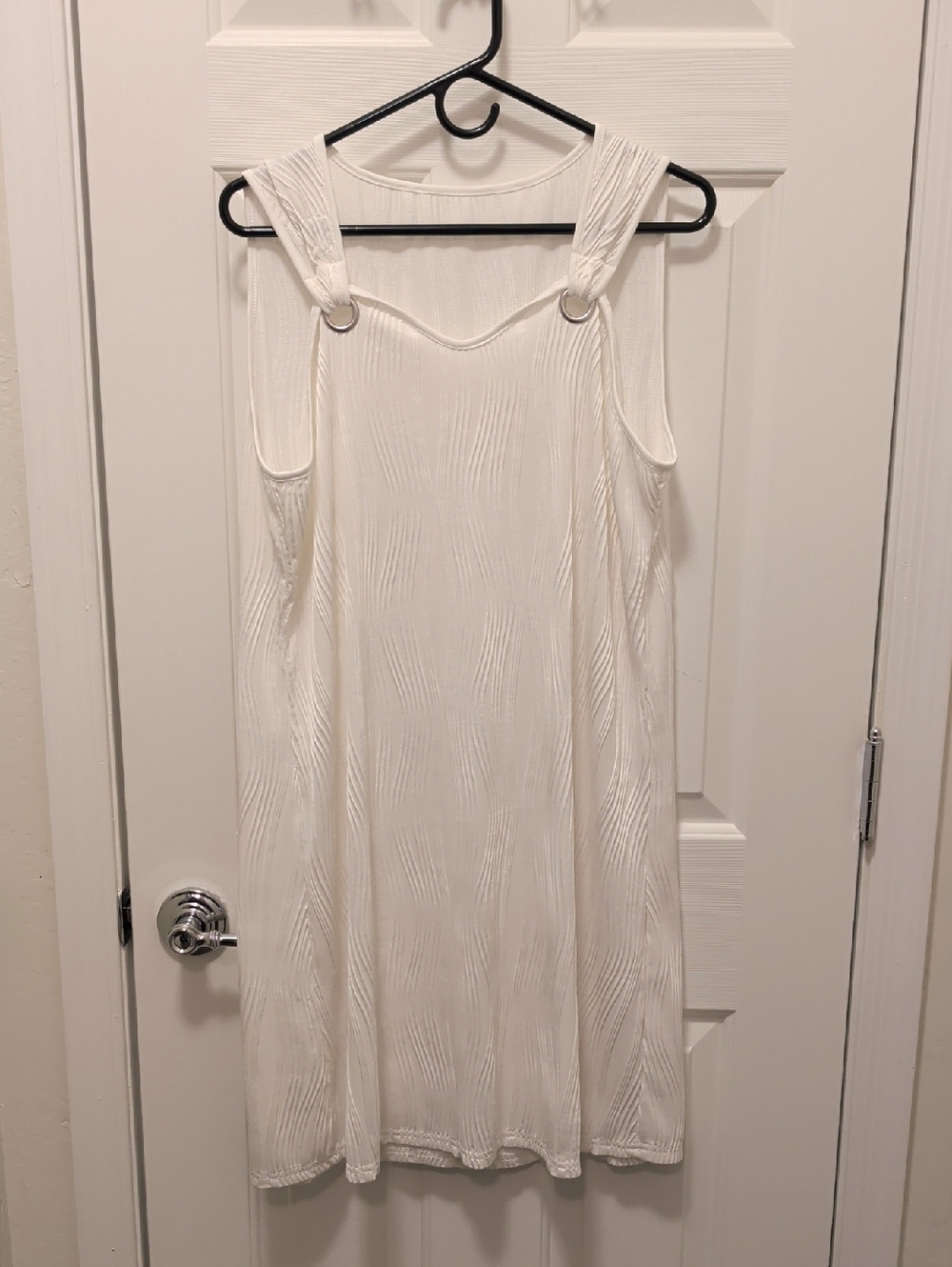 White Sleeveless Ring-Detail Sundress